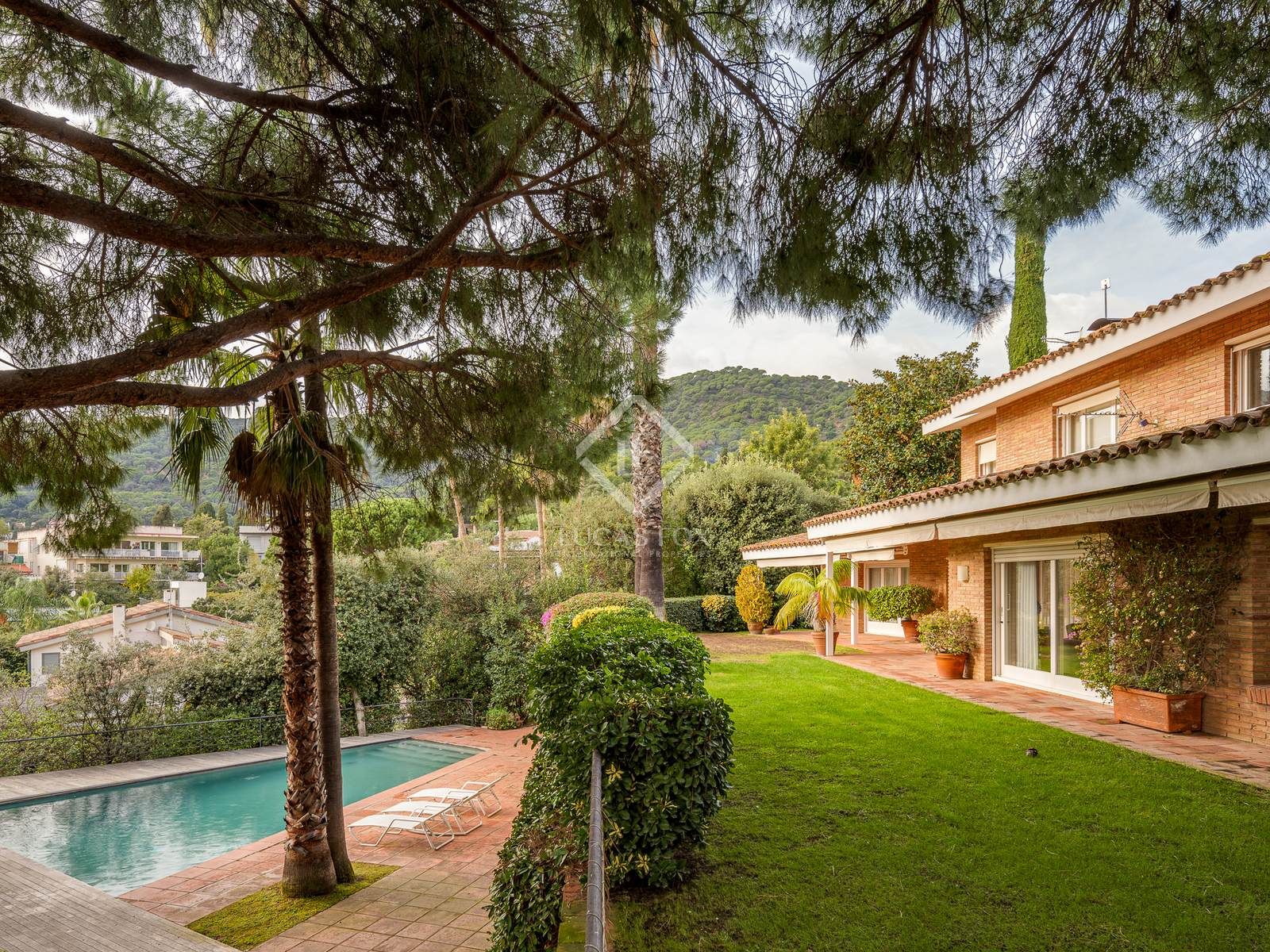 Jardí de Casa o xalet en venda en Premià de Dalt amb Aire condicionat, Calefacció i Jardí privat