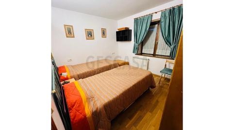 Foto 4 de Apartamento de alquiler en Calle Anglada, Vielha, Vielha e Mijaran