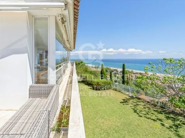 Casa con piscina en venta en Plaza Torremoruna