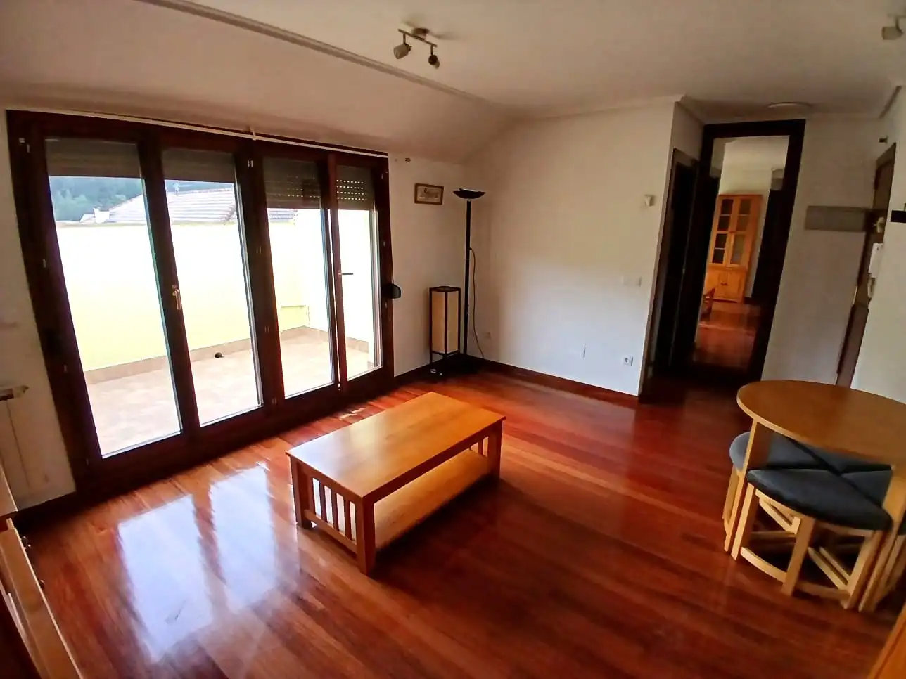 Wohnzimmer von Dachboden zur Miete in Ramales de la Victoria, Cantabria