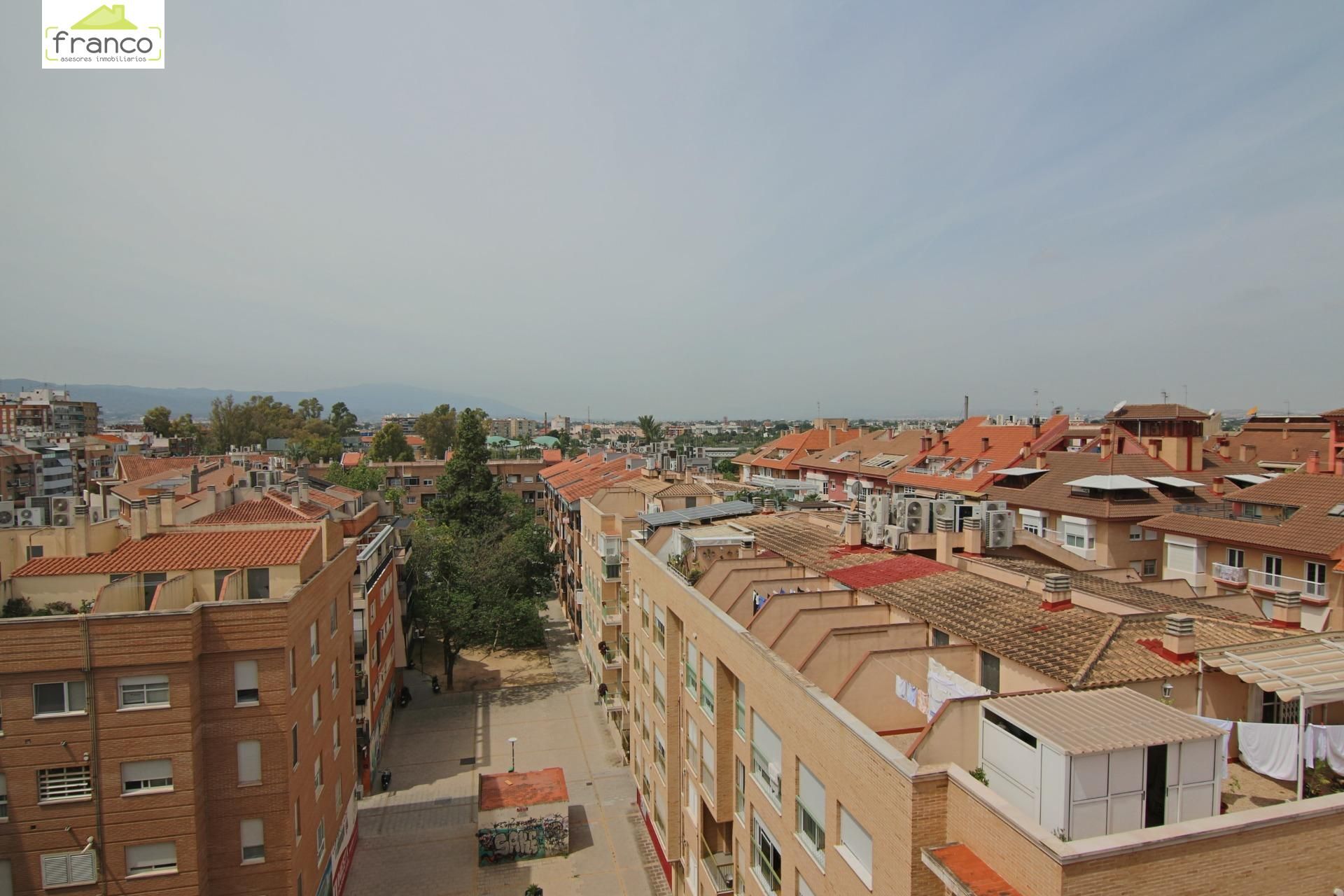 Flat to rent in El Carmen, Sur