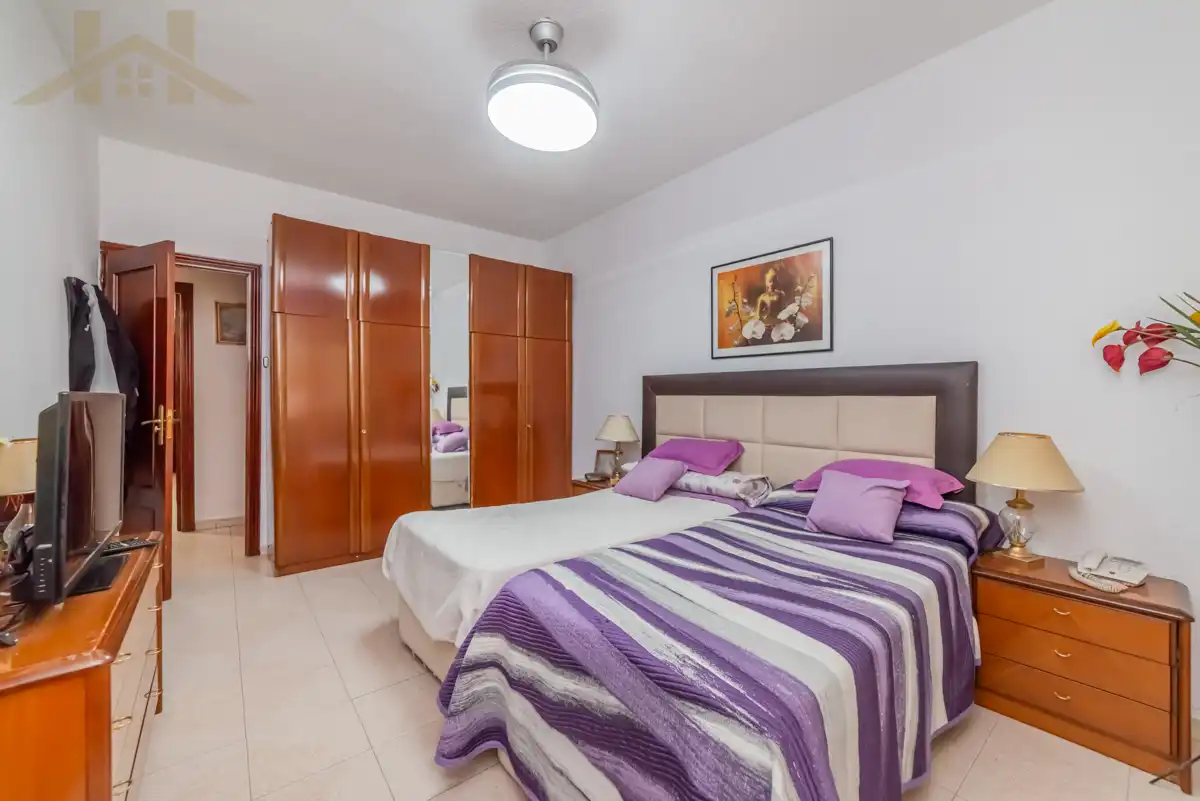 Bedroom of Flat for sale in Madrid  with Air Conditioner, Heating and Terrace