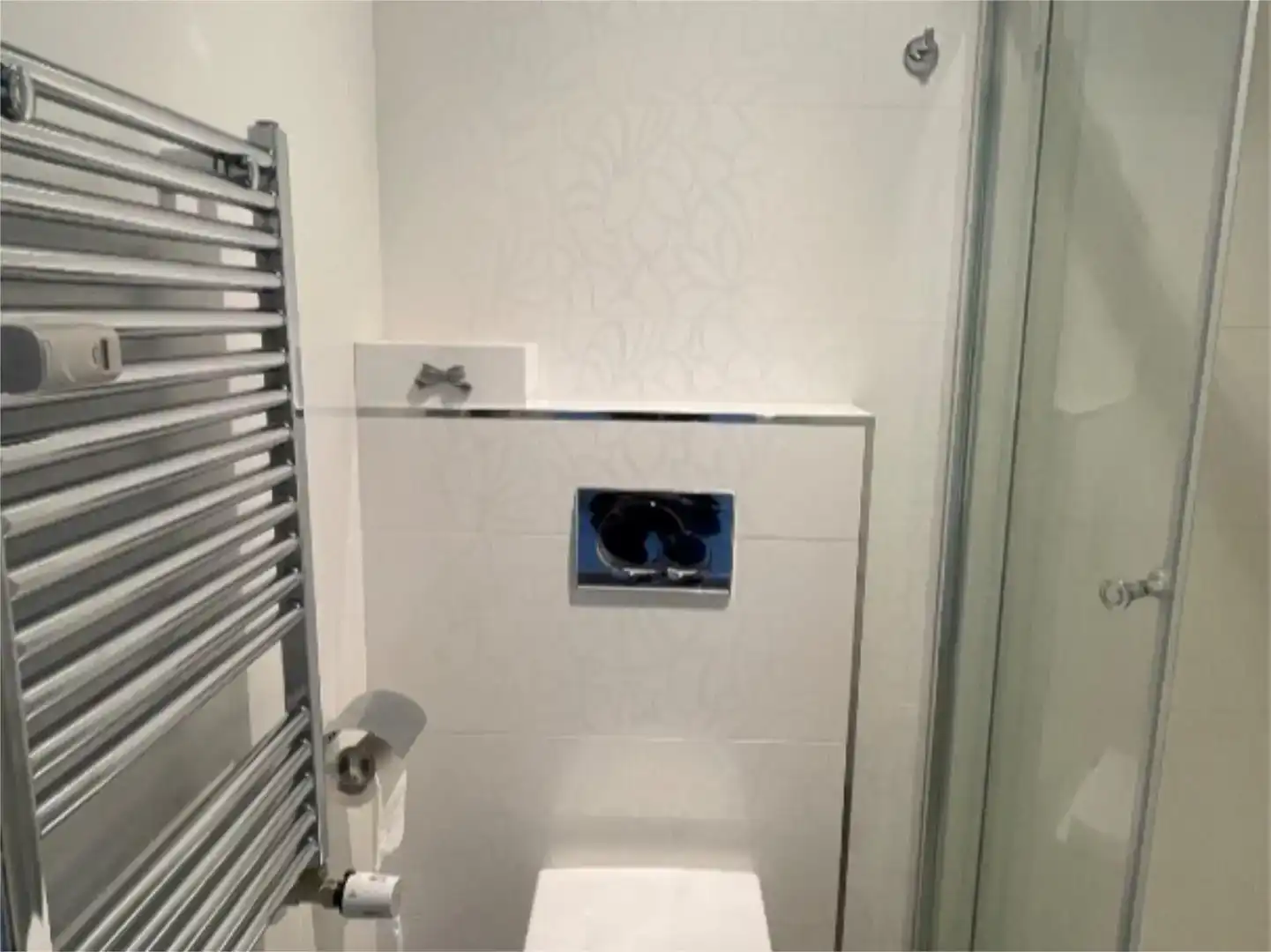 Badezimmer von Dachboden zur Miete in Valladolid Capital mit Klimaanlage