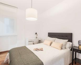 Bedroom of Flat to share in  Valencia Capital  with Air Conditioner and Terrace