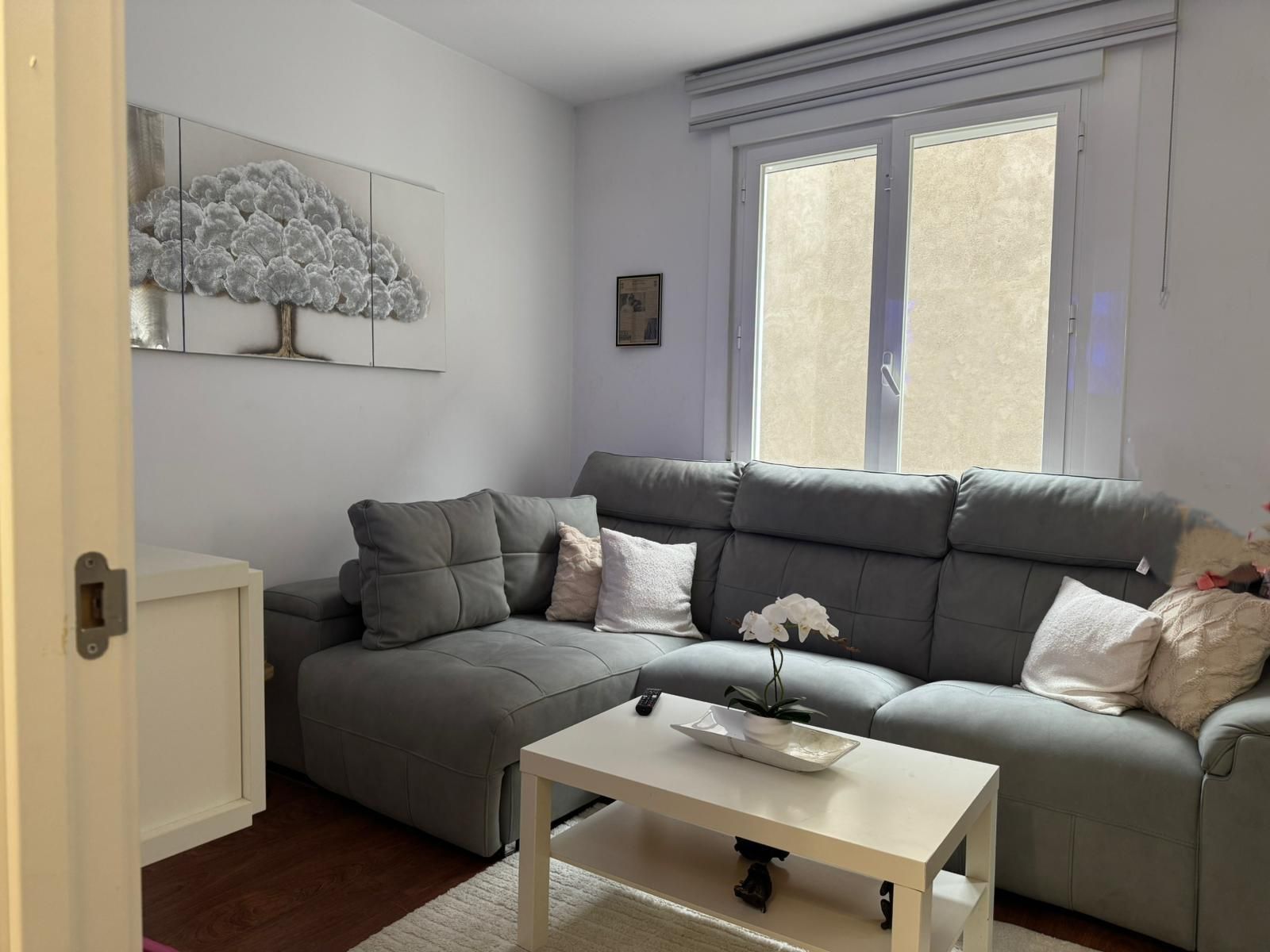 Living room of Apartment for sale in Barbastro  with Air Conditioner, Heating and Storage room