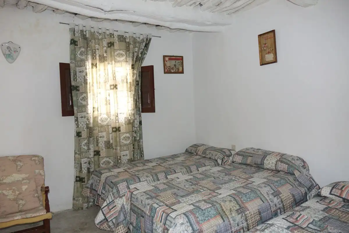 Dormitori de Casa o xalet en venda en Pórtugos amb Terrassa i Traster