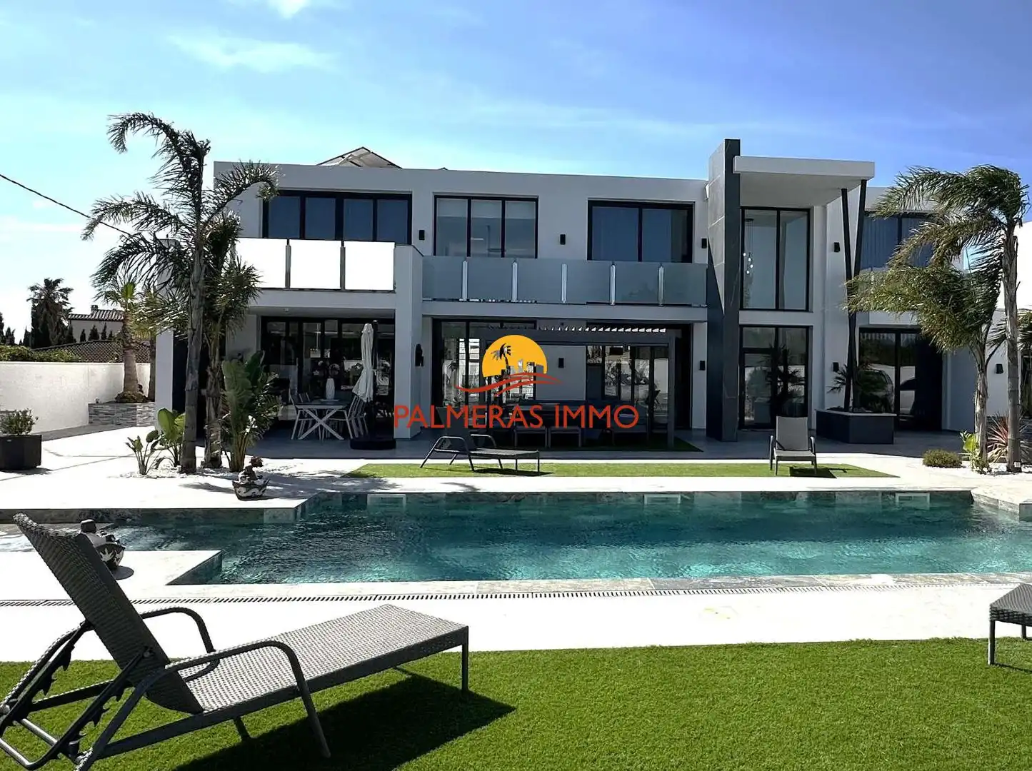 Villa avec piscine à vendre à Les Tres Cales