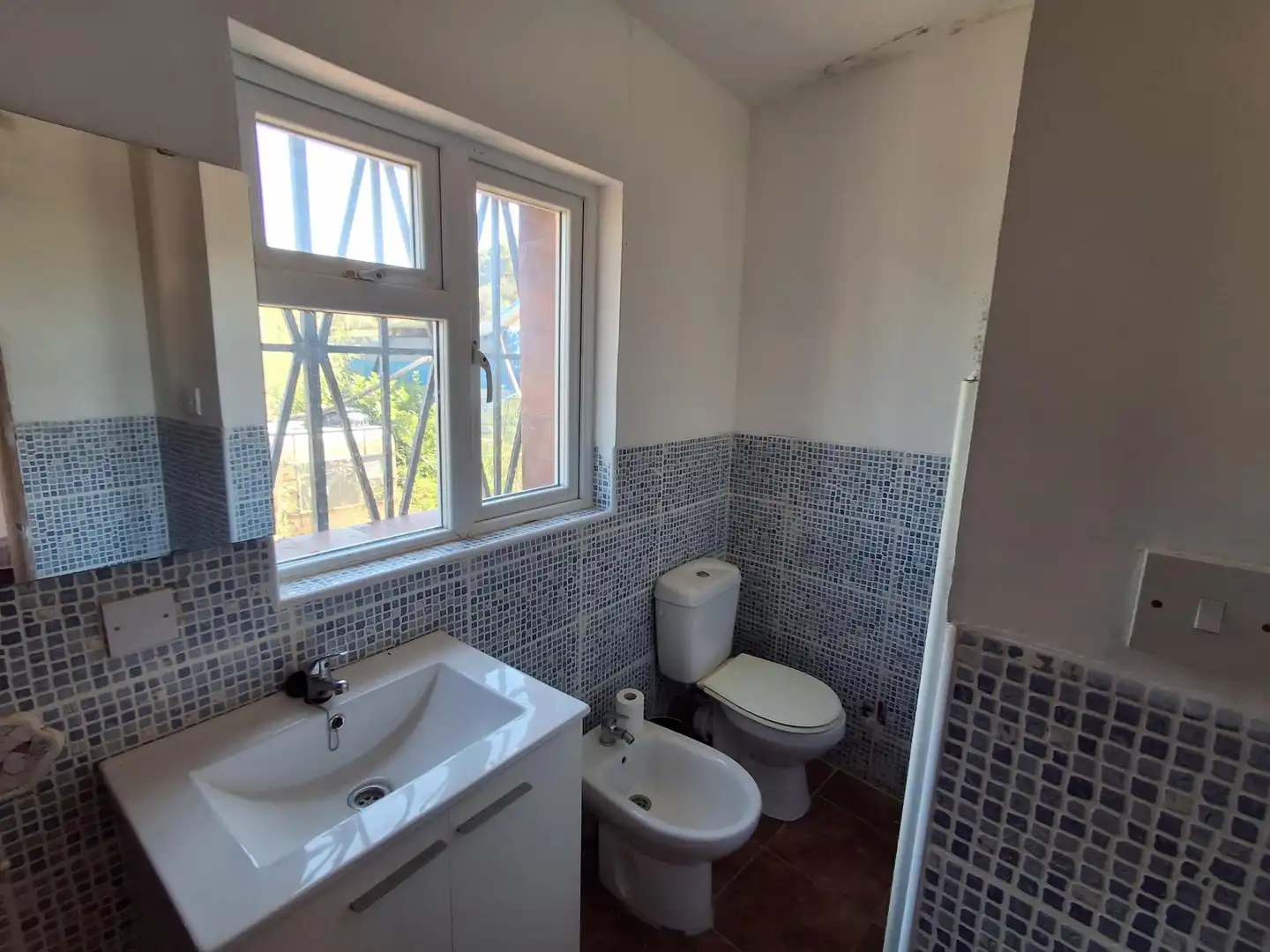 Bany de Finca rústica en venda en Riba-roja d'Ebre