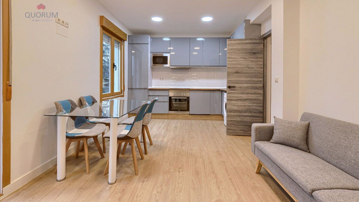 Cocina de Piso en venta en Etxebarri con Calefacción y Balcón