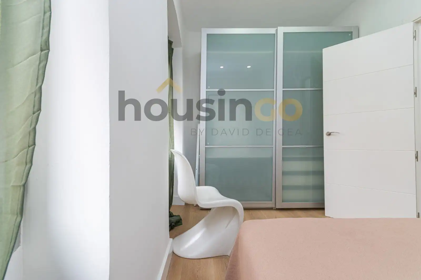 Bedroom of Flat for rent in Chamberí