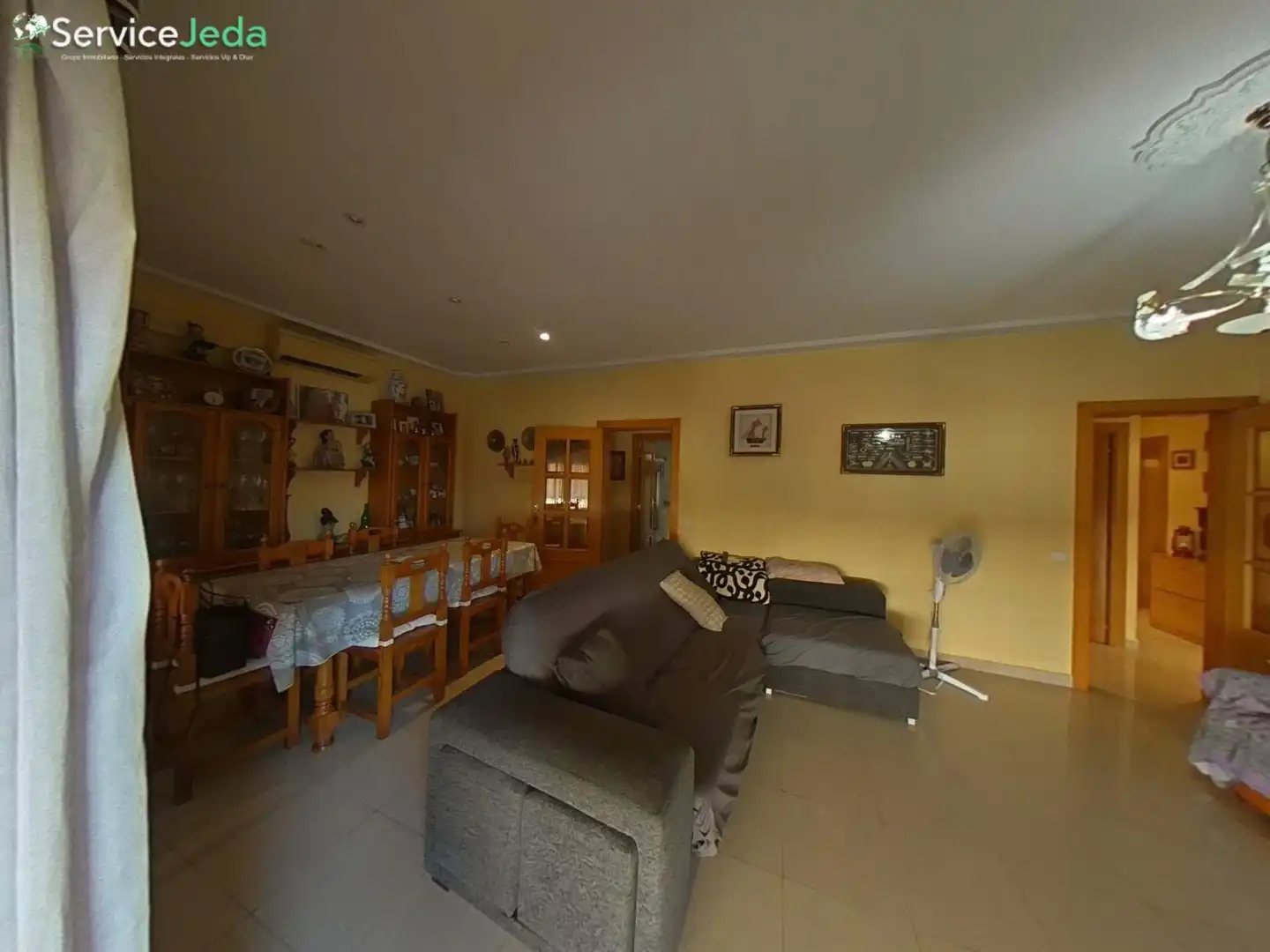 Sala de estar de Piso en venta en Roda de Berà con Balcón