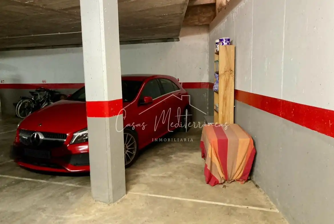 Parking de Piso en venta en Deltebre con Aire acondicionado y Piscina comunitaria