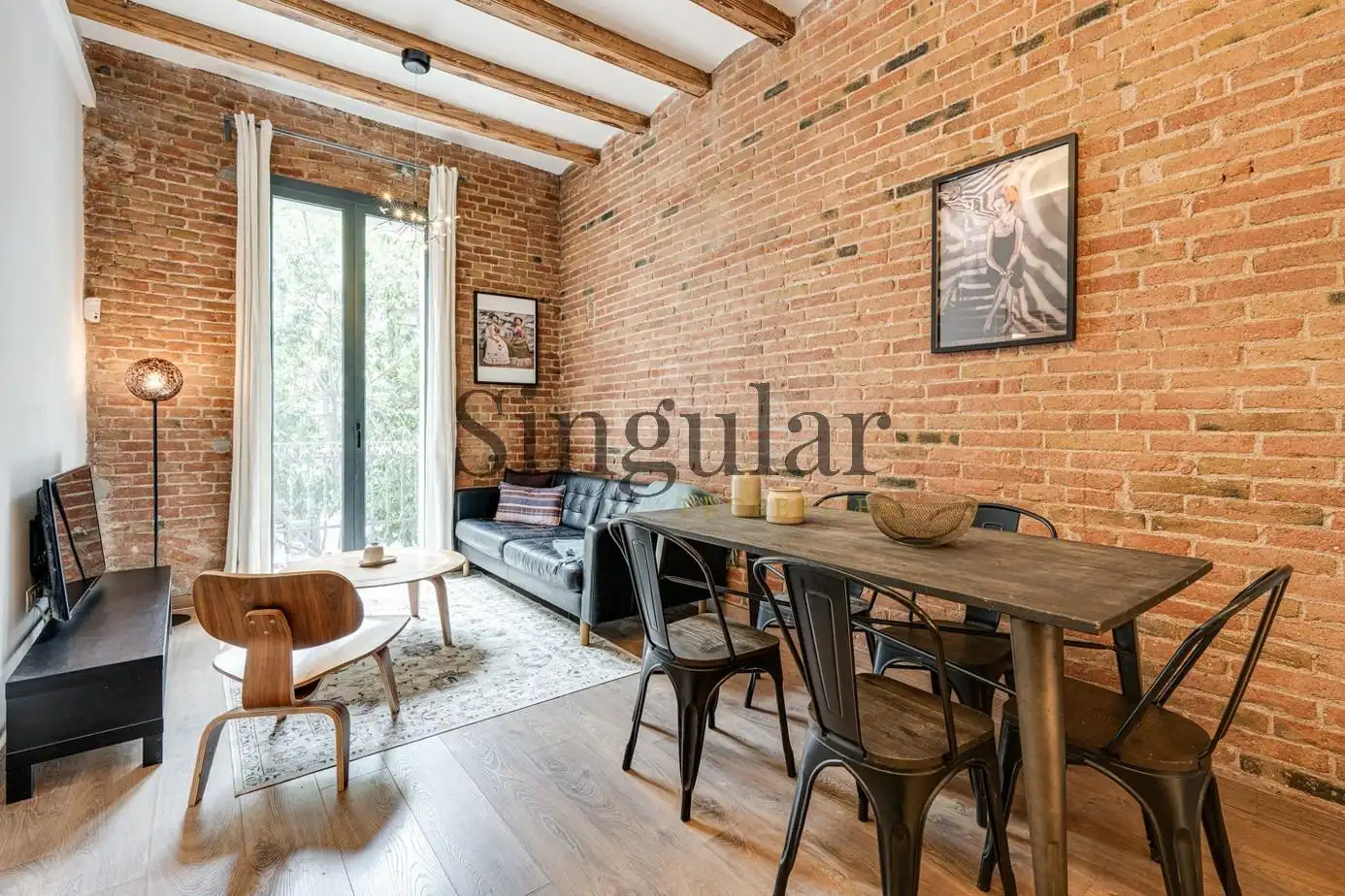 Sala d'estar de Apartament en venda en Barcelona amb Aire condicionat, Calefacció i Moblat