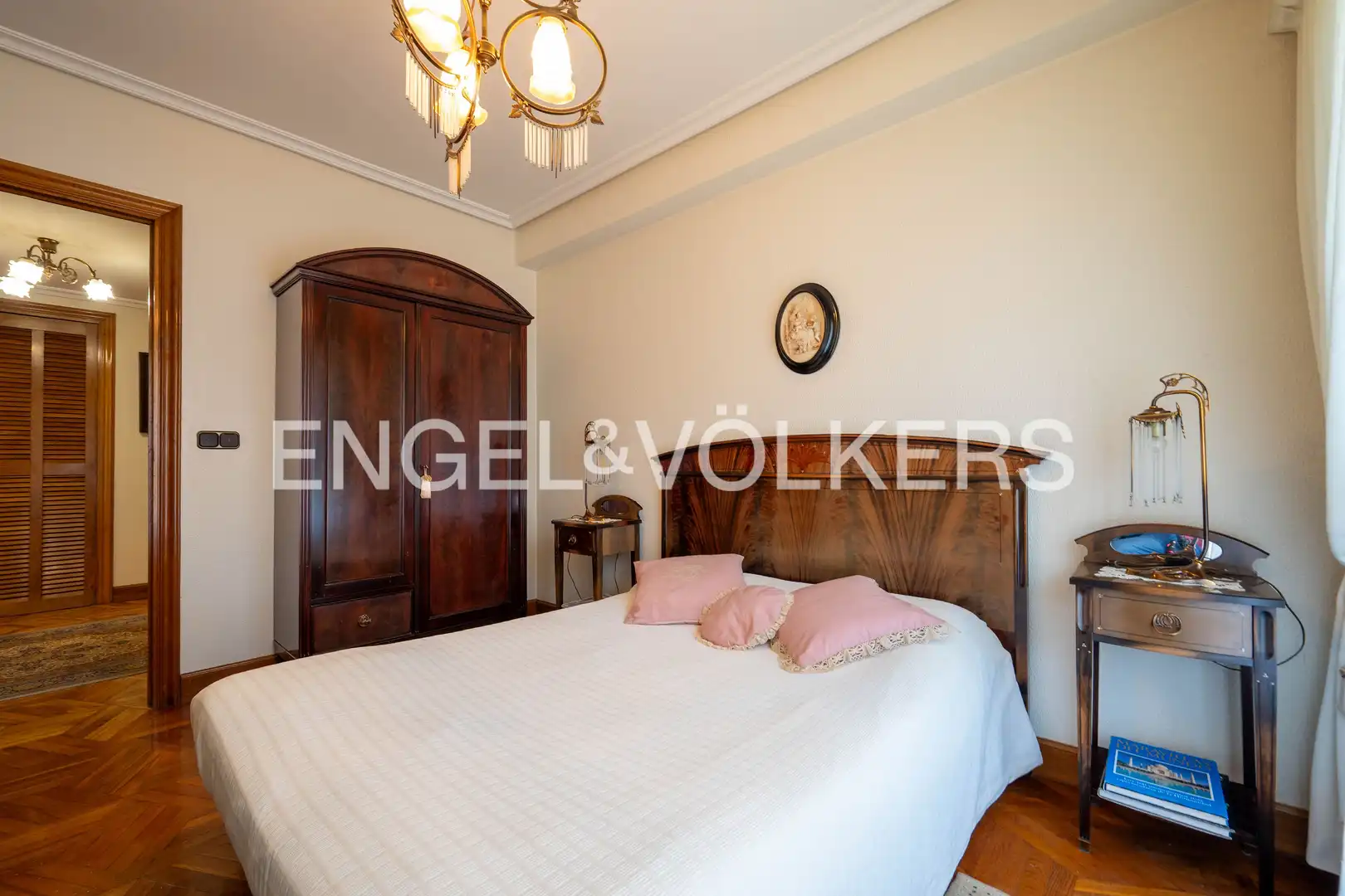 Habitación de Piso en venta en Zarautz con Calefacción, Parquet y Terraza