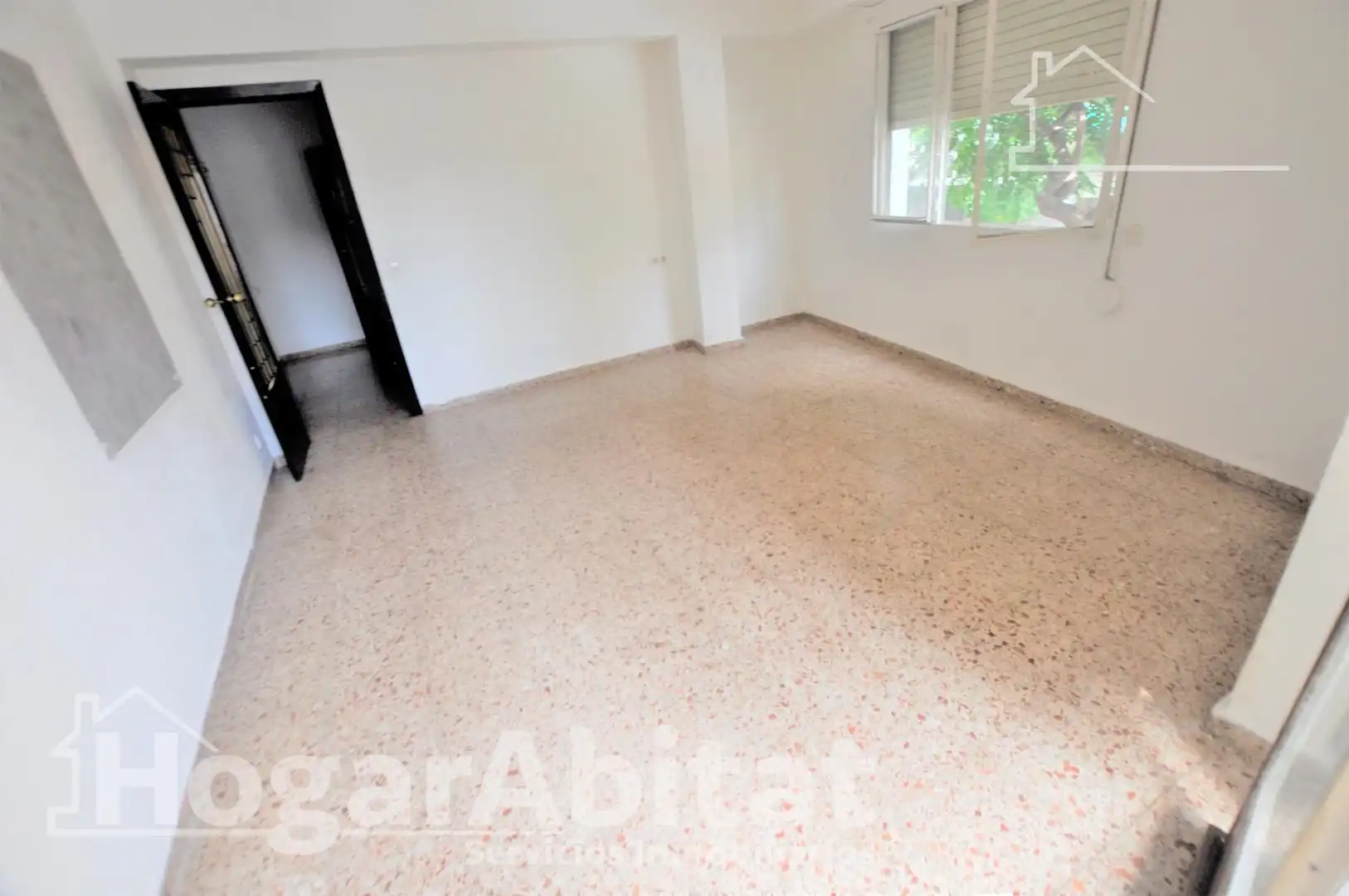 Flat for sale in Mislata  with Balcony
