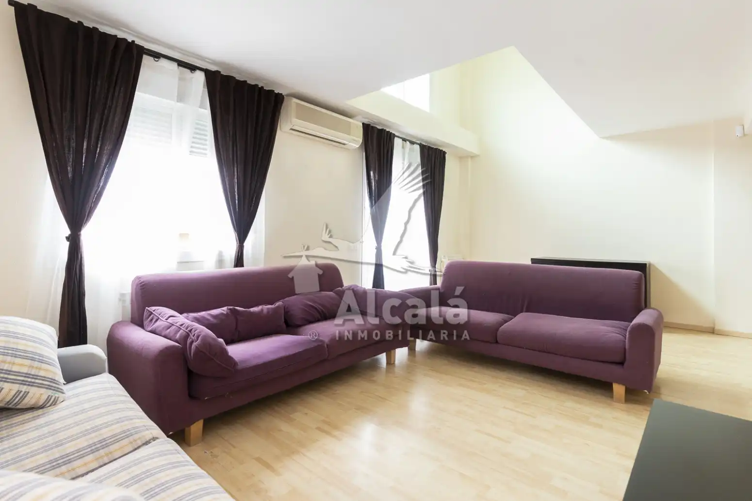 Wohnzimmer von Einfamilien-Reihenhaus zum Verkauf in Alcalá de Henares mit Heizung und Terrasse