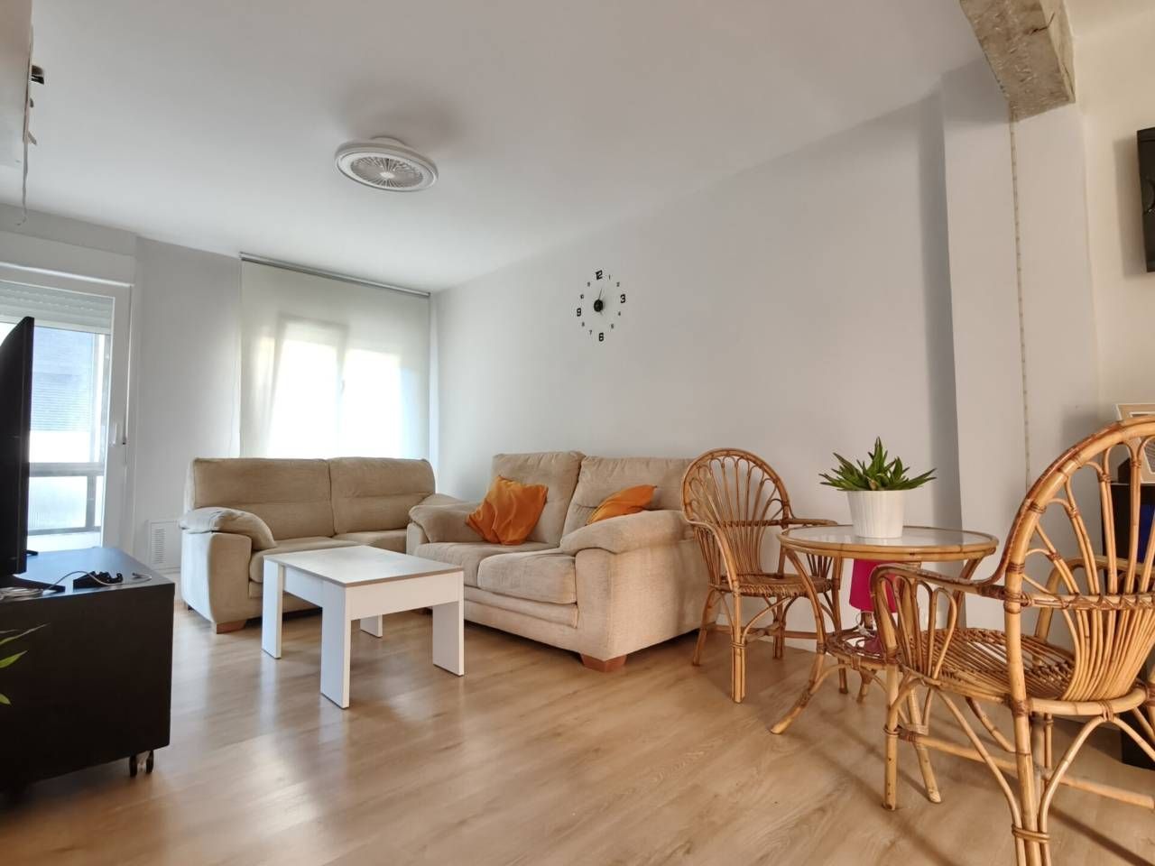 Living room of Flat for sale in Barakaldo   with Furnished and Balcony
