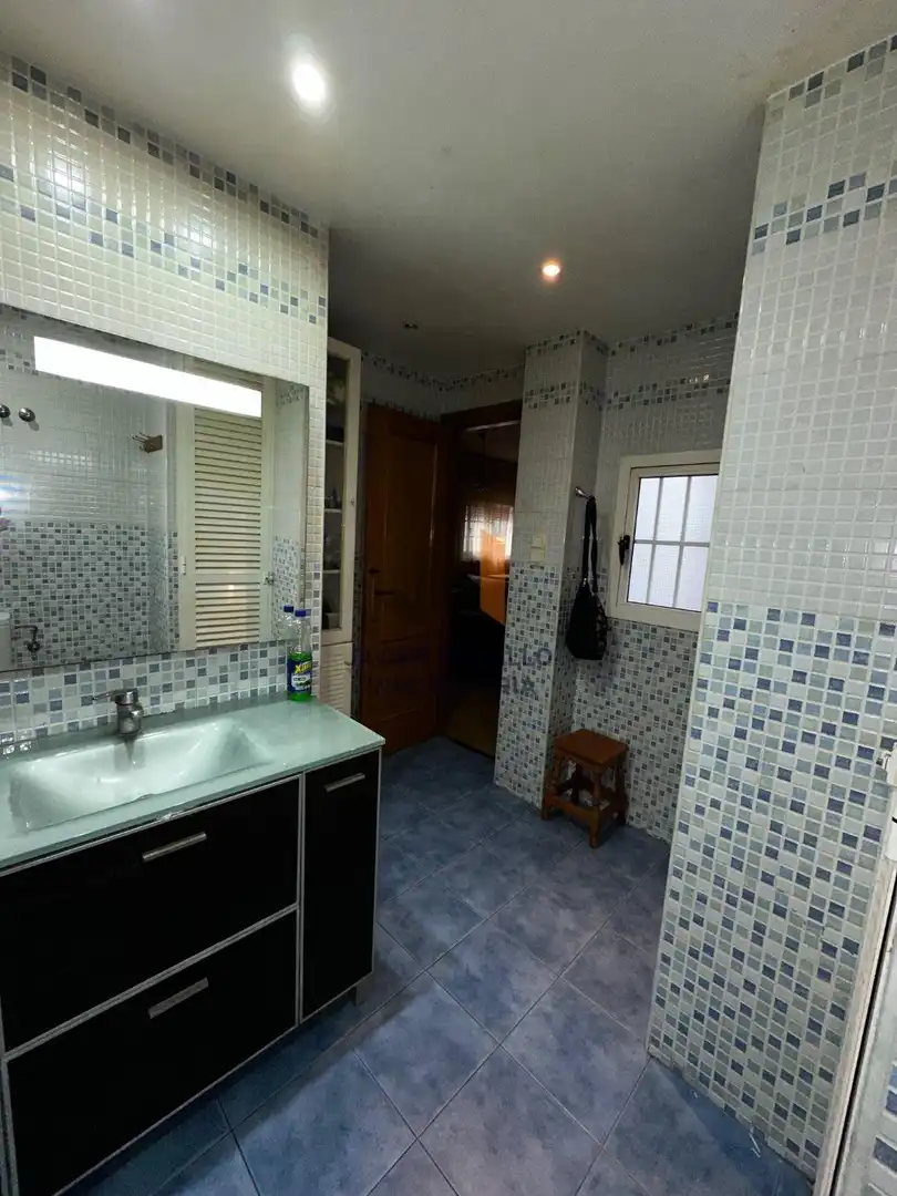 Bathroom of Buildings for sale in Vélez-Málaga
