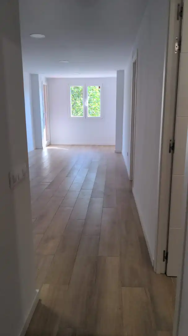 Flat for rent in Esplugues de Llobregat  with Air Conditioner, Heating and Terrace