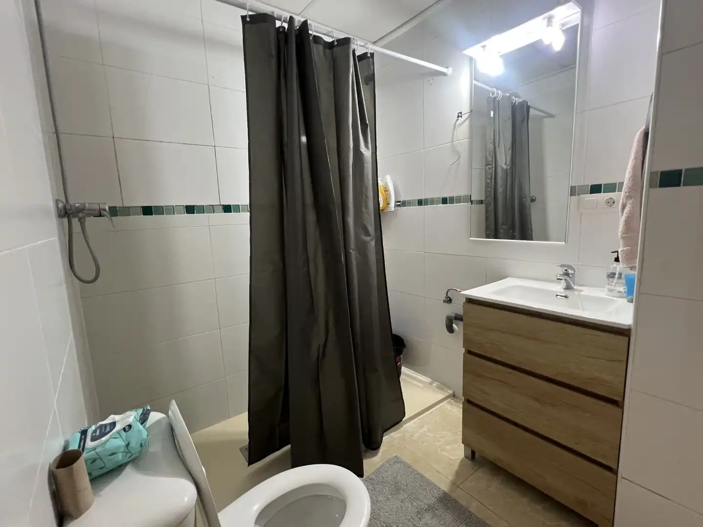 Bathroom of Duplexes for sale in Castellón de la Plana / Castelló de la Plana  with Air Conditioner and Terrace