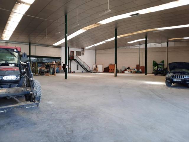 Nave industrial en Alquiler en Navas del Sepillar