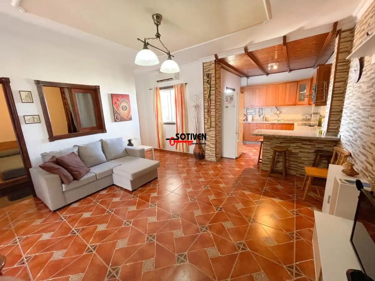 Apartment with balcony to rent in Alcalá