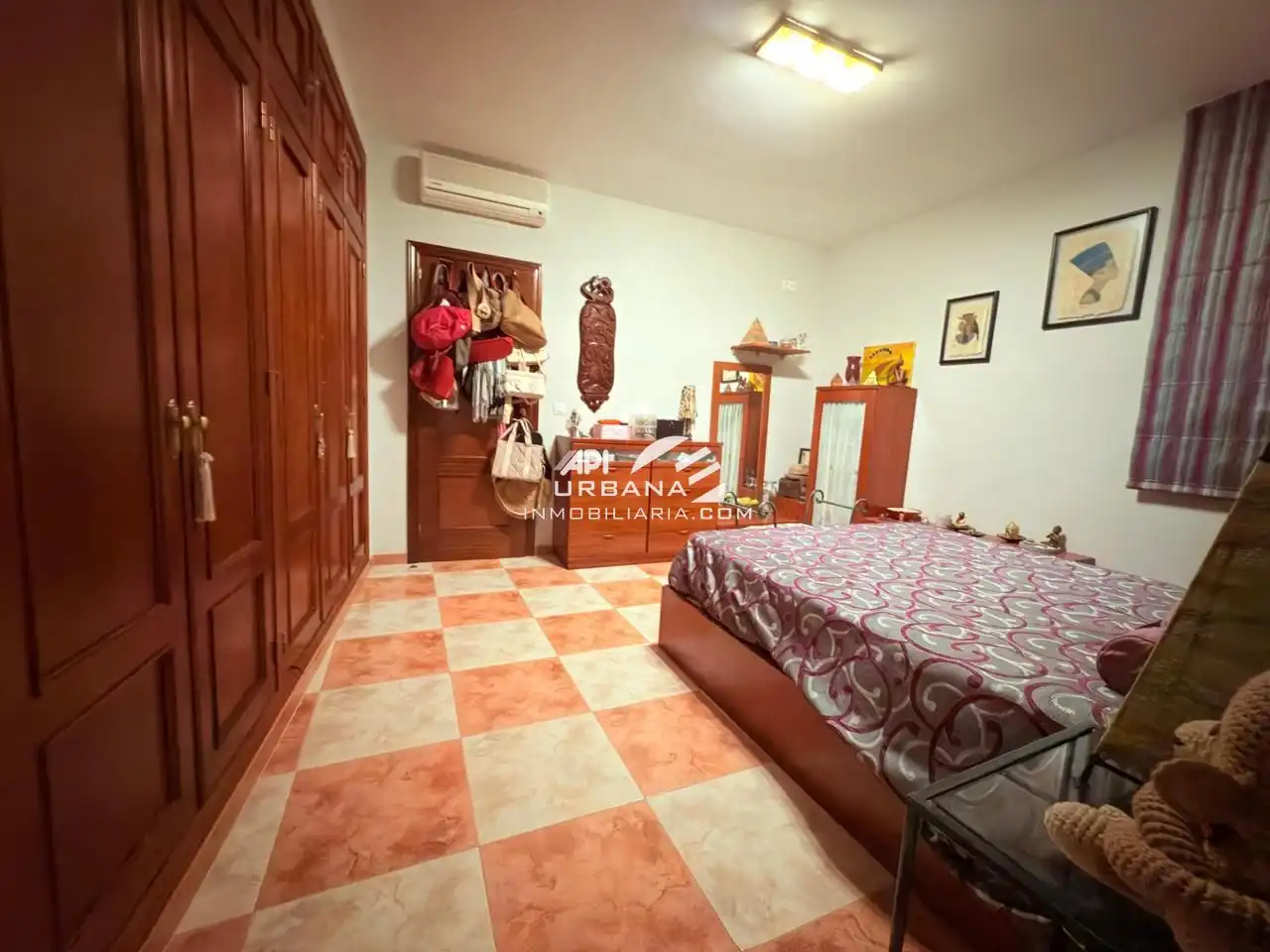 Piso en venta en Lucena con Aire acondicionado