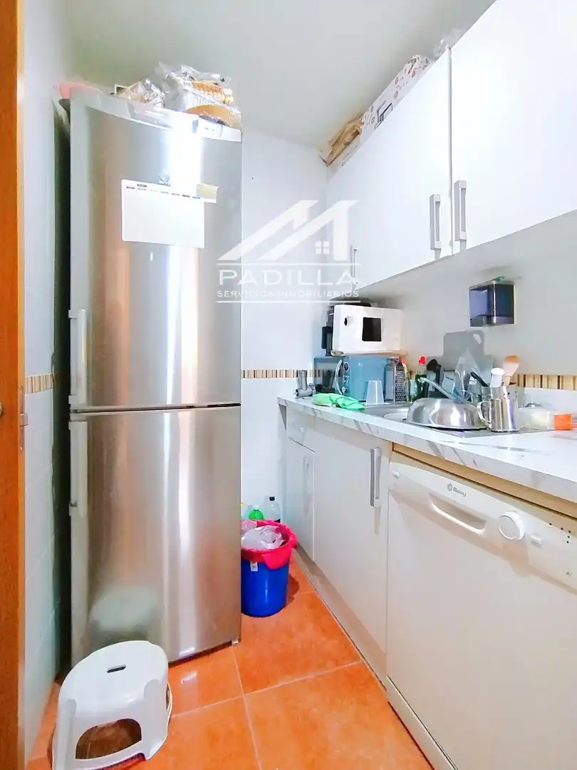 Cocina de Piso en venta en Camarena con Calefacción