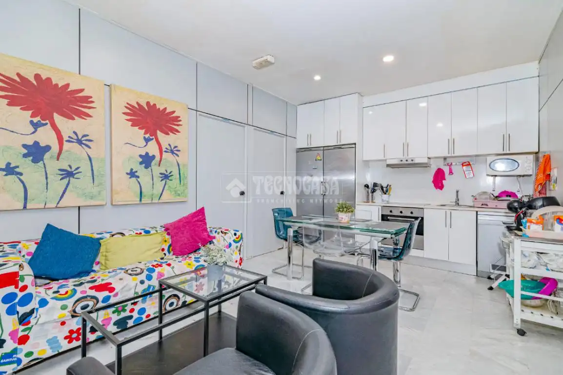 Wohnzimmer von Wohnung zum Verkauf in Granada mit Heizung