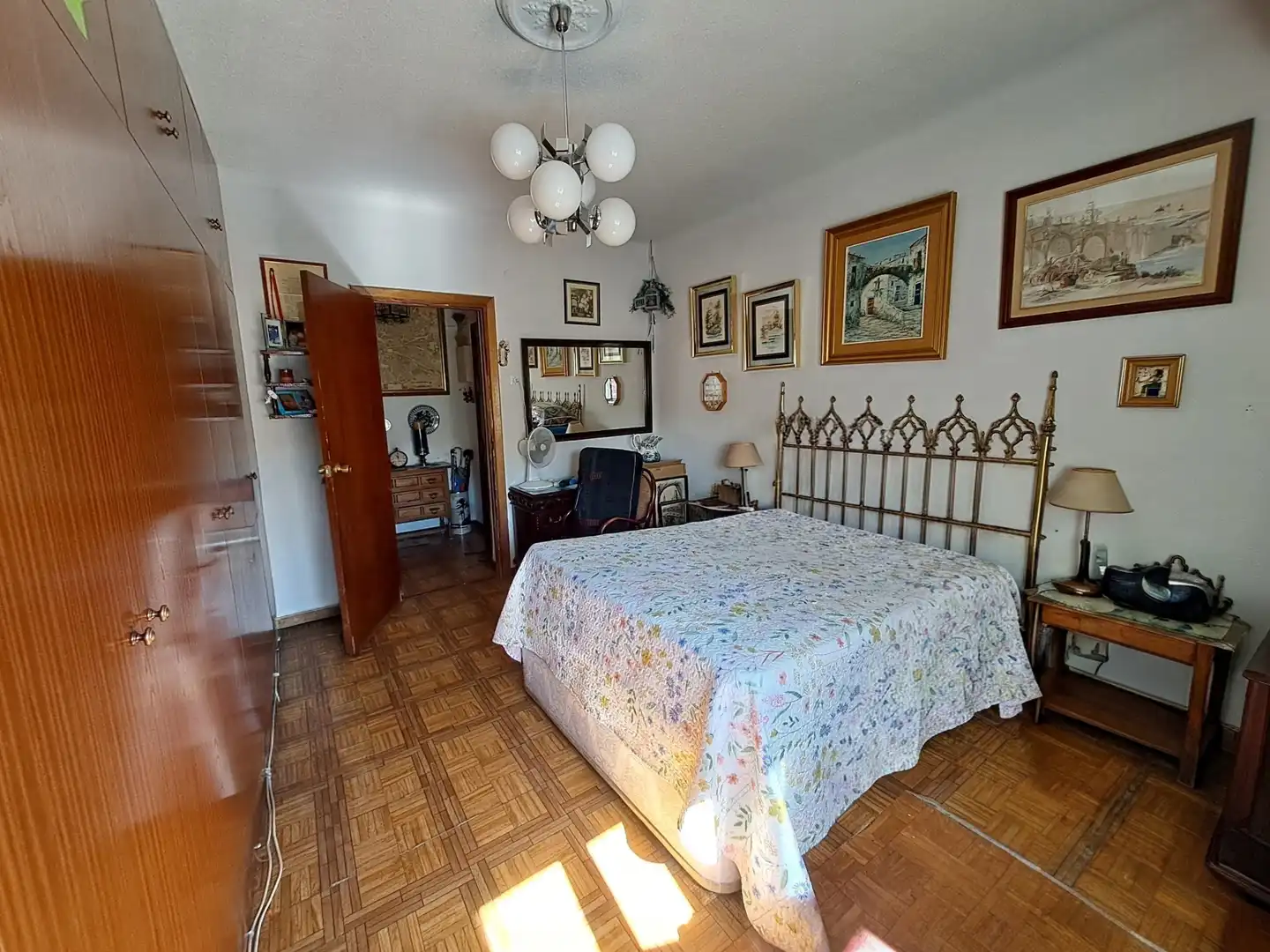 Piso en venta en Calle Sierra de la Loba, Palomeras Bajas