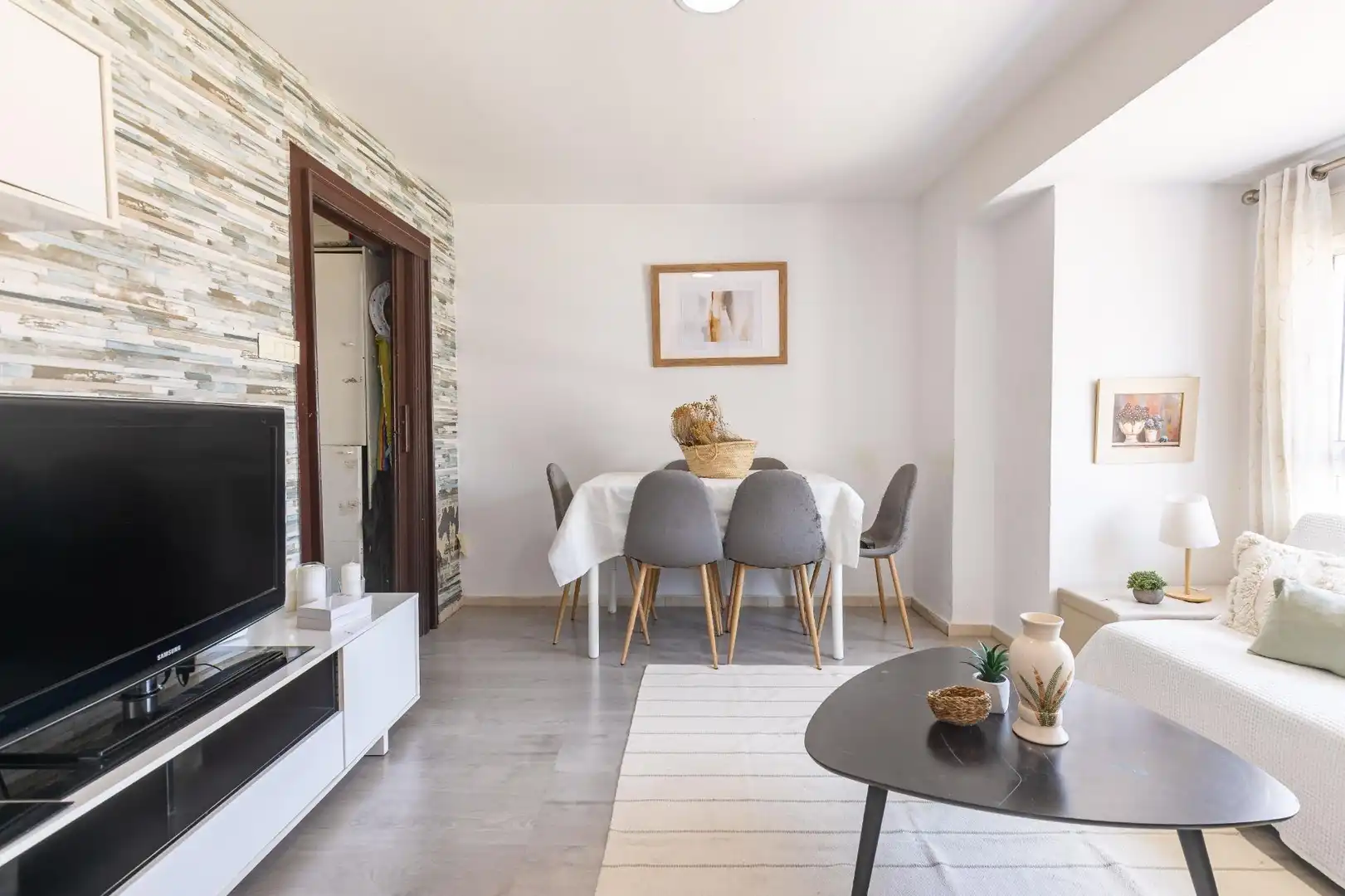 Living room of Flat for sale in Valencia  with Air Conditioner