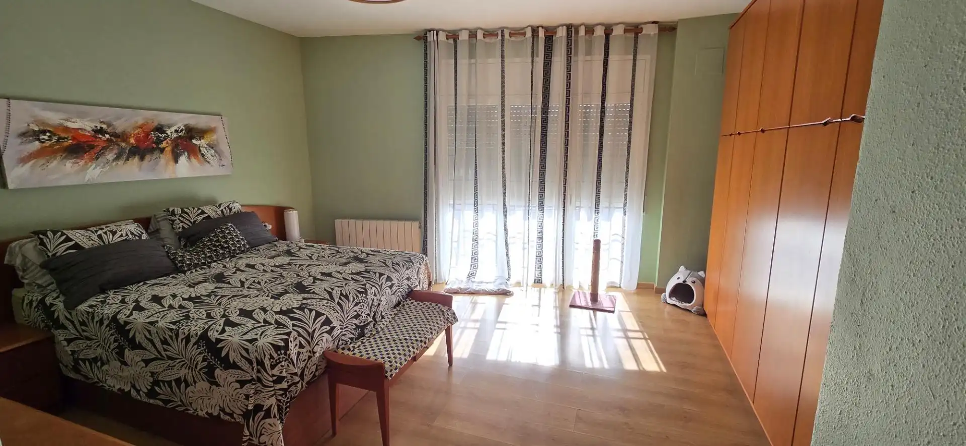 Schlafzimmer von Einfamilien-Reihenhaus zum Verkauf in Santa Perpètua de Mogoda mit Klimaanlage, Heizung und Terrasse