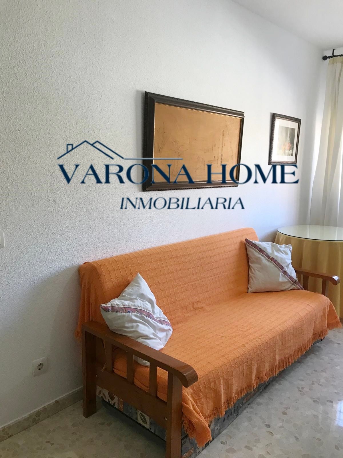 Flat to rent in Calle Joaquín Sama Naharro, Huerta de la Reina - Trassierra