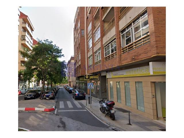 Local comercial en Alquiler en Centro
