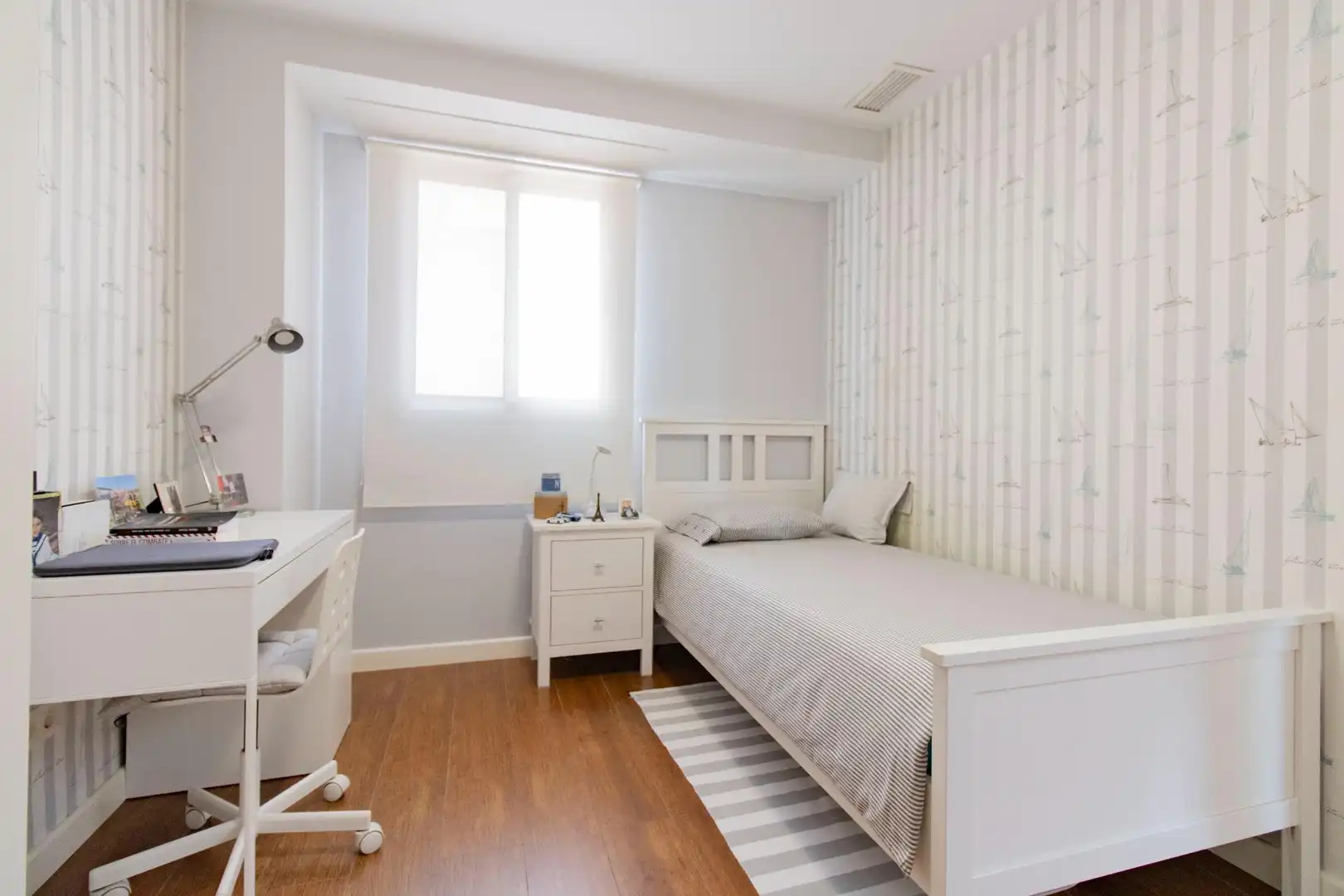 Bedroom of Houses for sale in Quart de Poblet