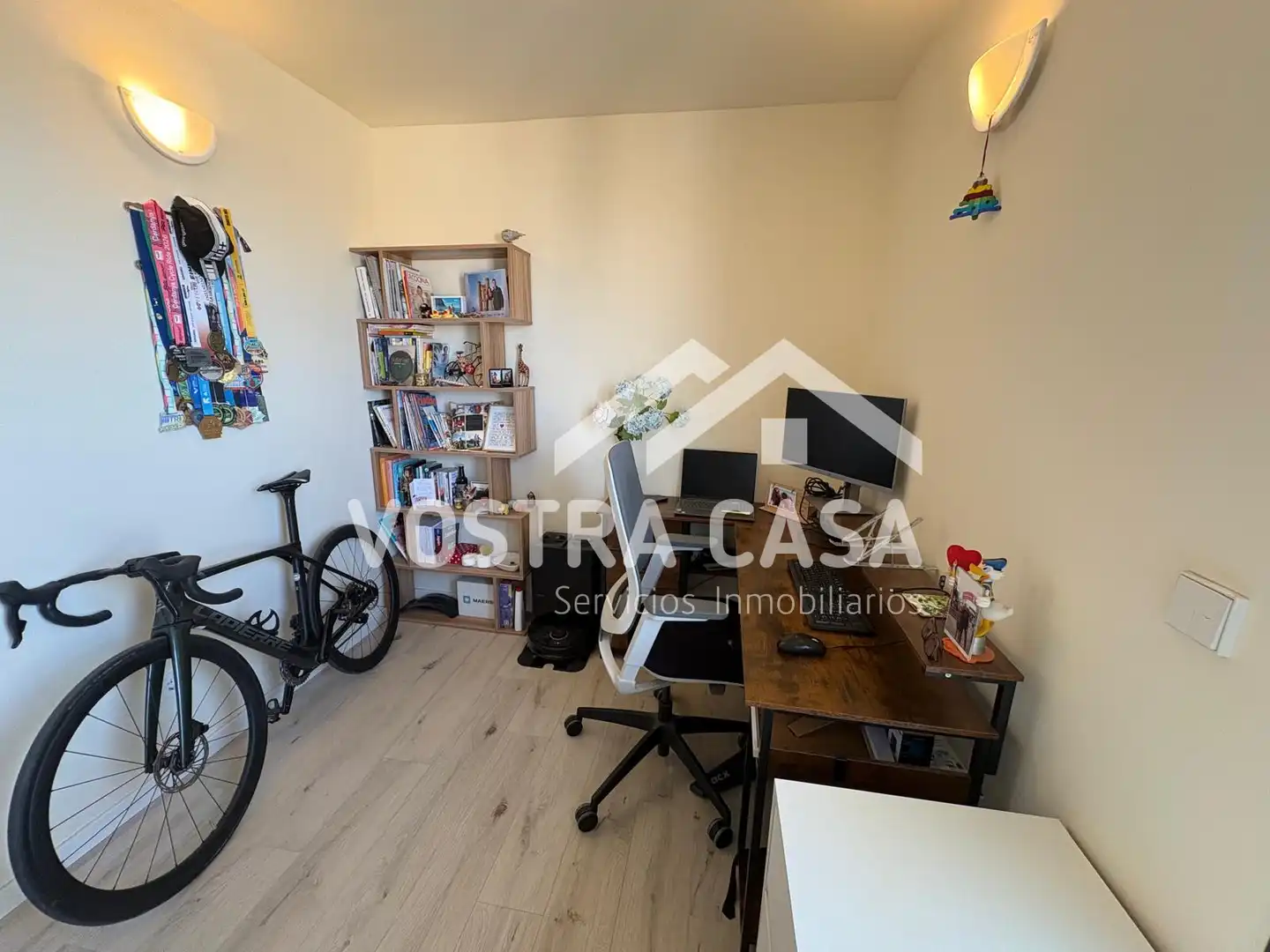 Attic for sale in Mislata  with Air Conditioner and Alarm
