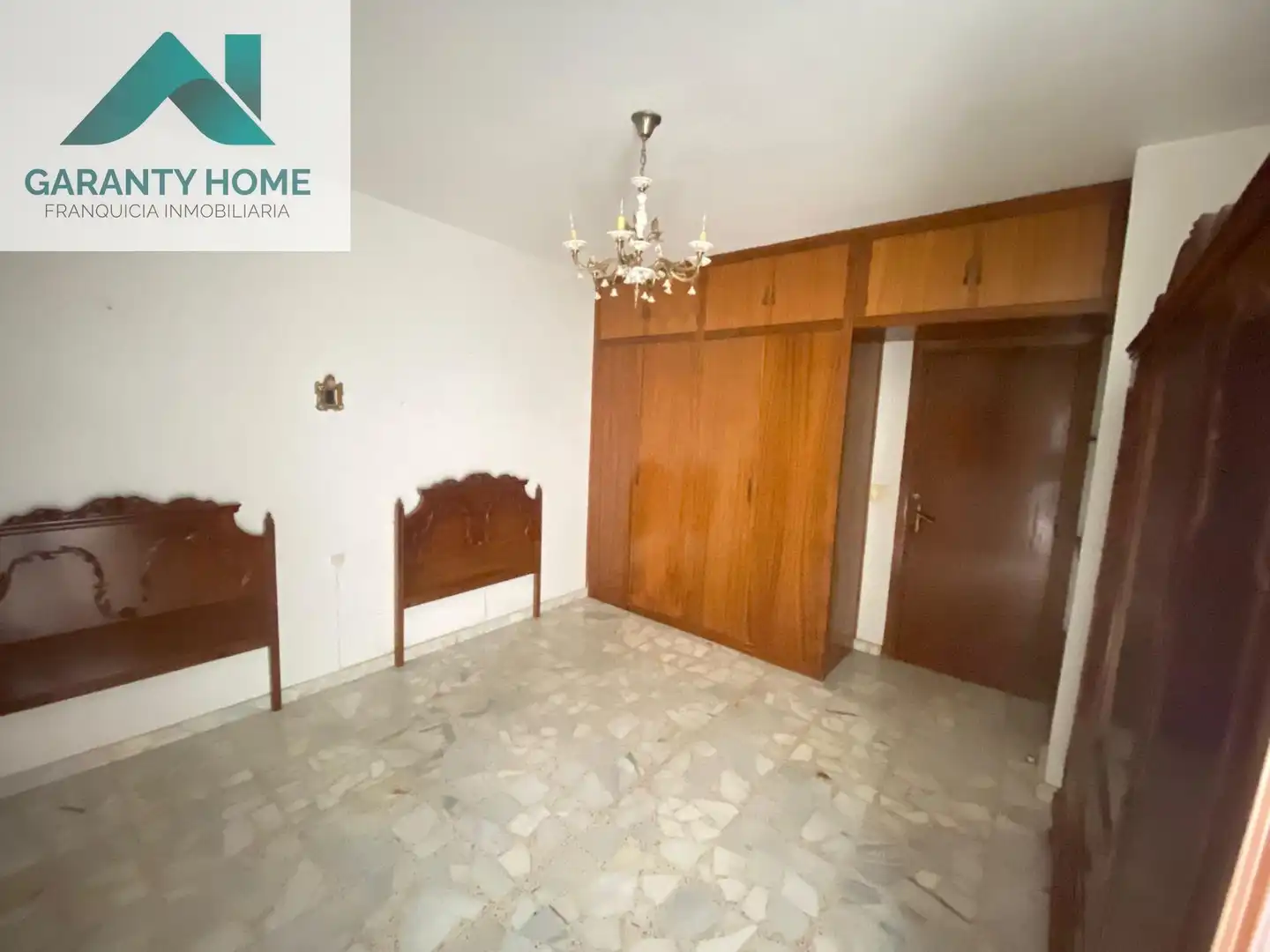 Habitación de Piso en venta en Torredonjimeno con Amueblado
