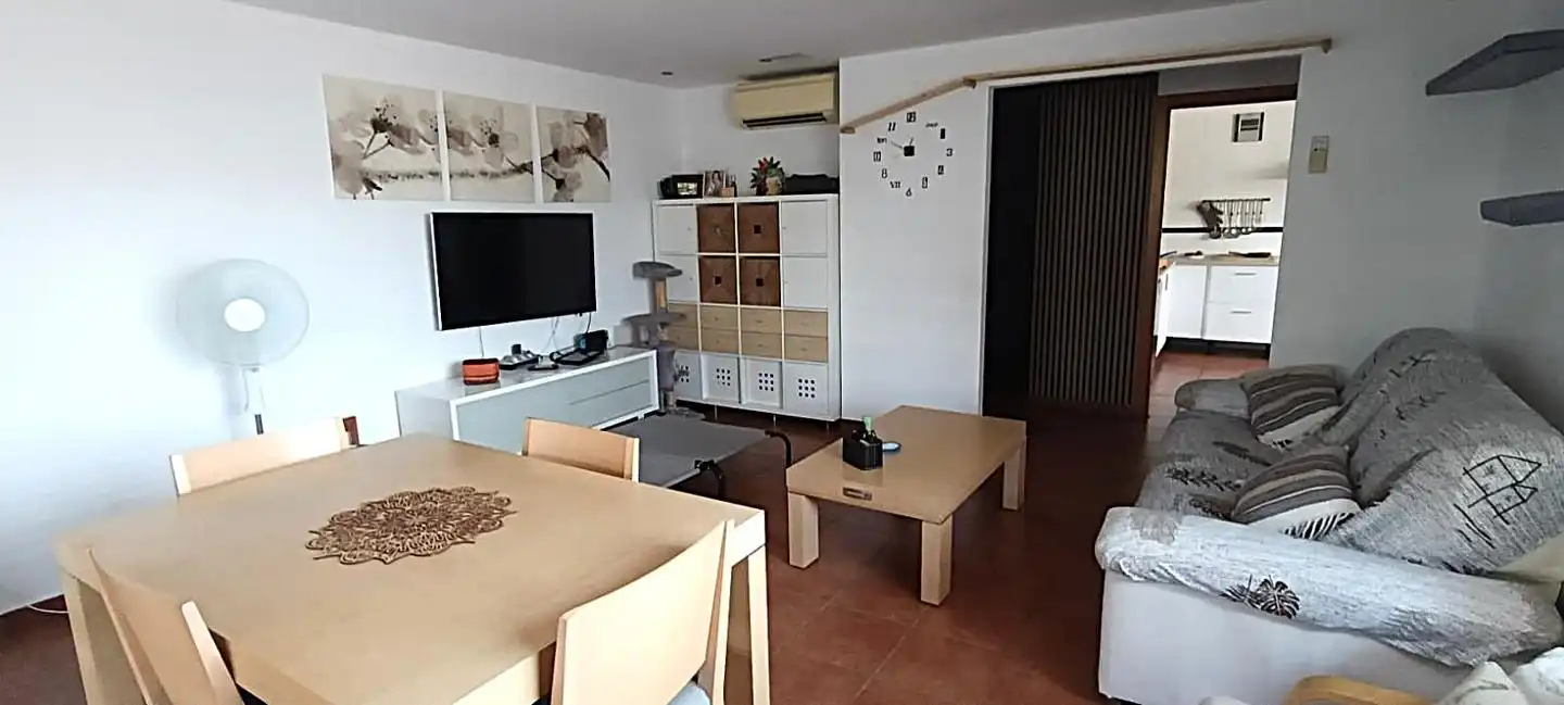 Casa aparellada amb jardí en venda a Coloma, imagen 11