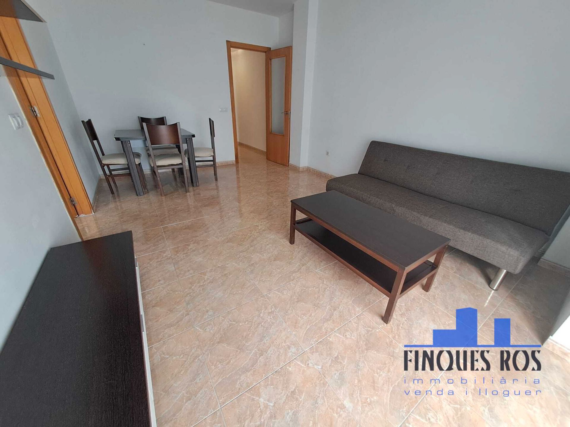 Sala d'estar de Pis en venda en Vinaròs amb Aire condicionat, Calefacció i Moblat