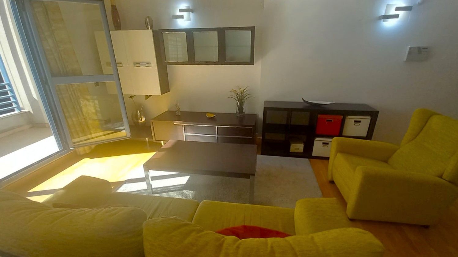 Living room of Apartment for sale in San Sebastián de los Reyes  with Air Conditioner, Heating and Private garden