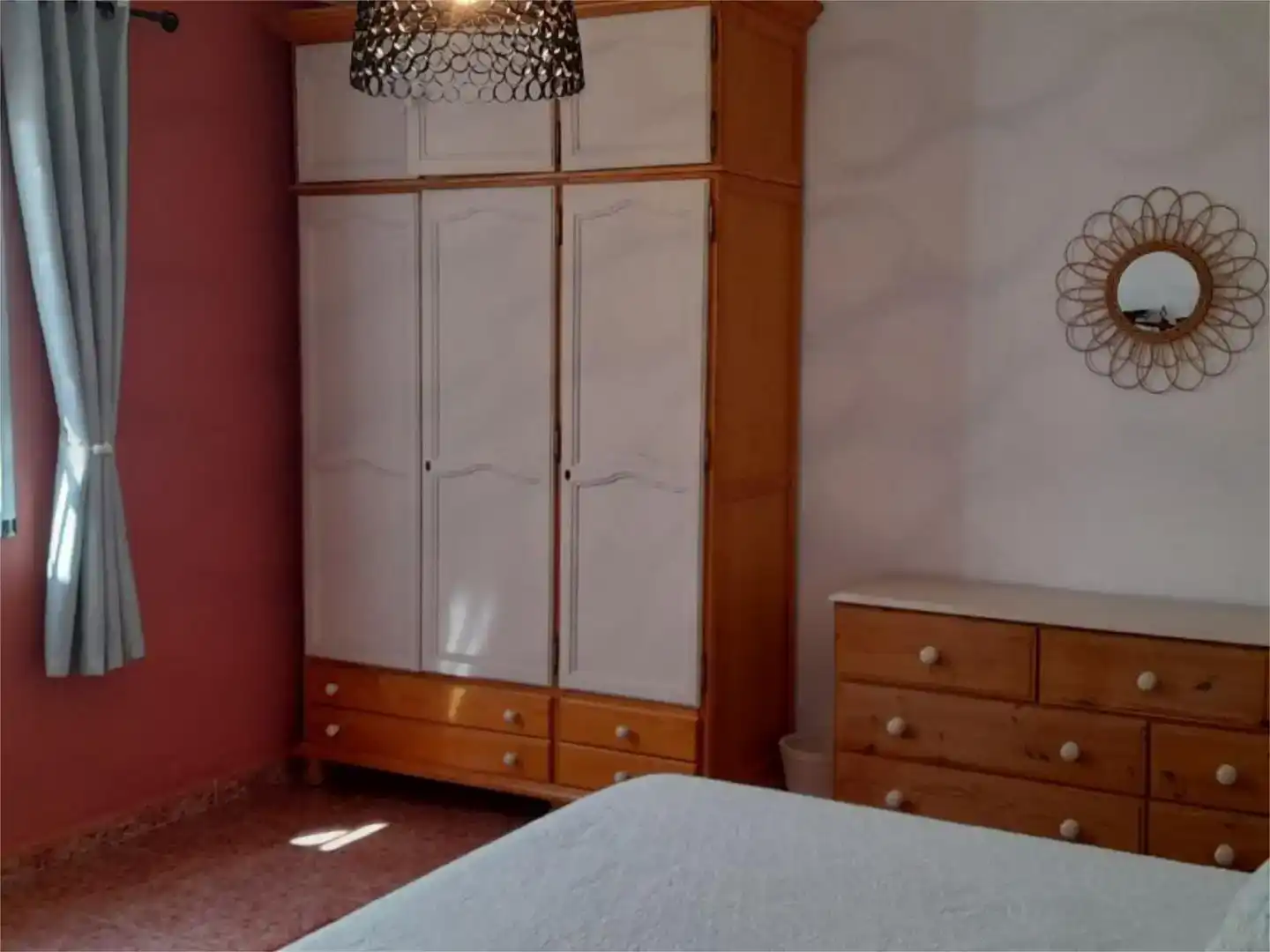 Dormitori de Finca rústica en venda en Iznájar amb Aire condicionat, Piscina i Balcó