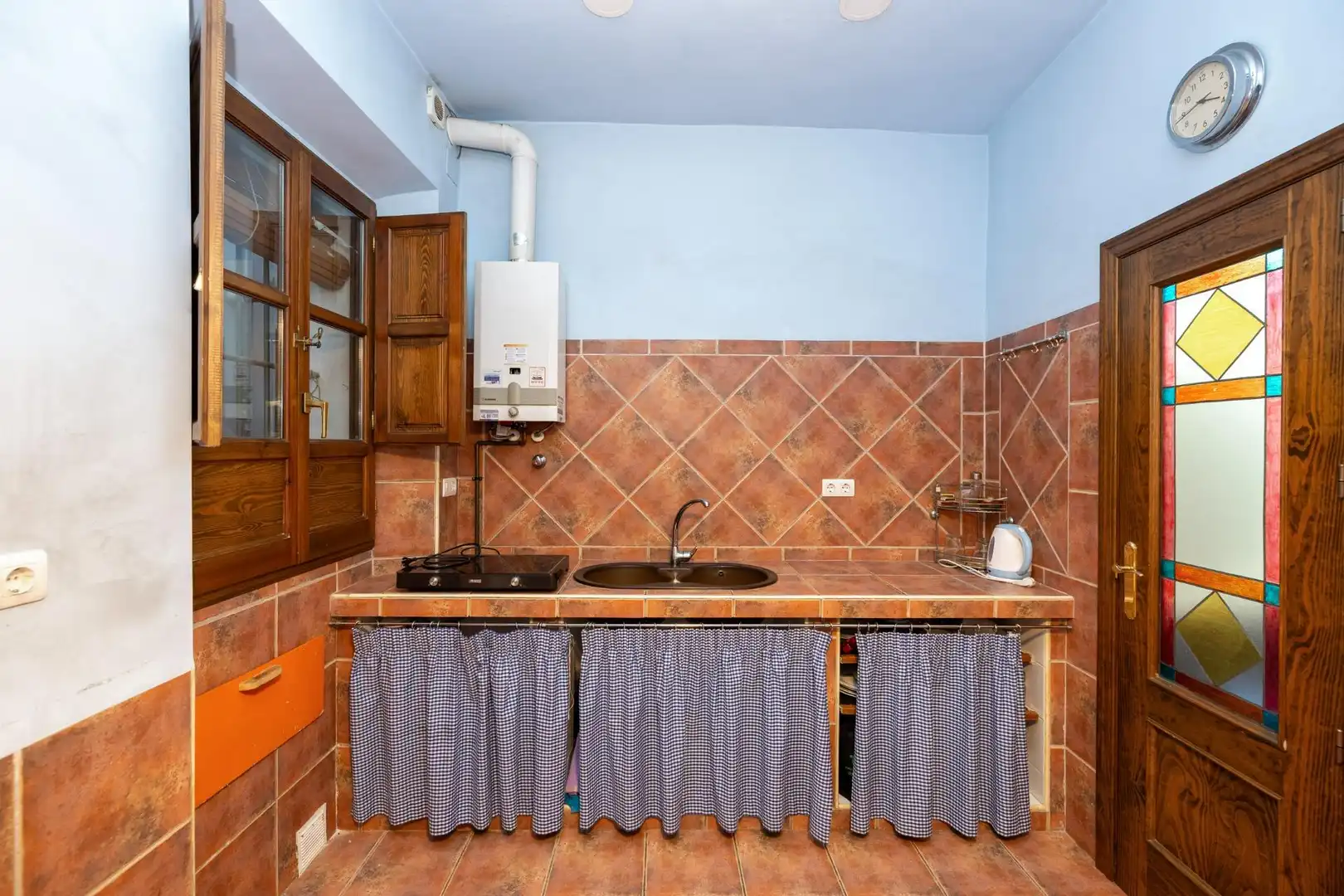 Cuina de Casa o xalet en venda en Granada amb Aire condicionat, Terrassa i Moblat
