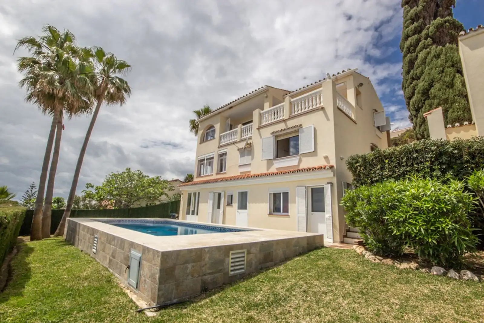 Chalet con piscina en venta en Playa Bahía Dorada, imagen 47