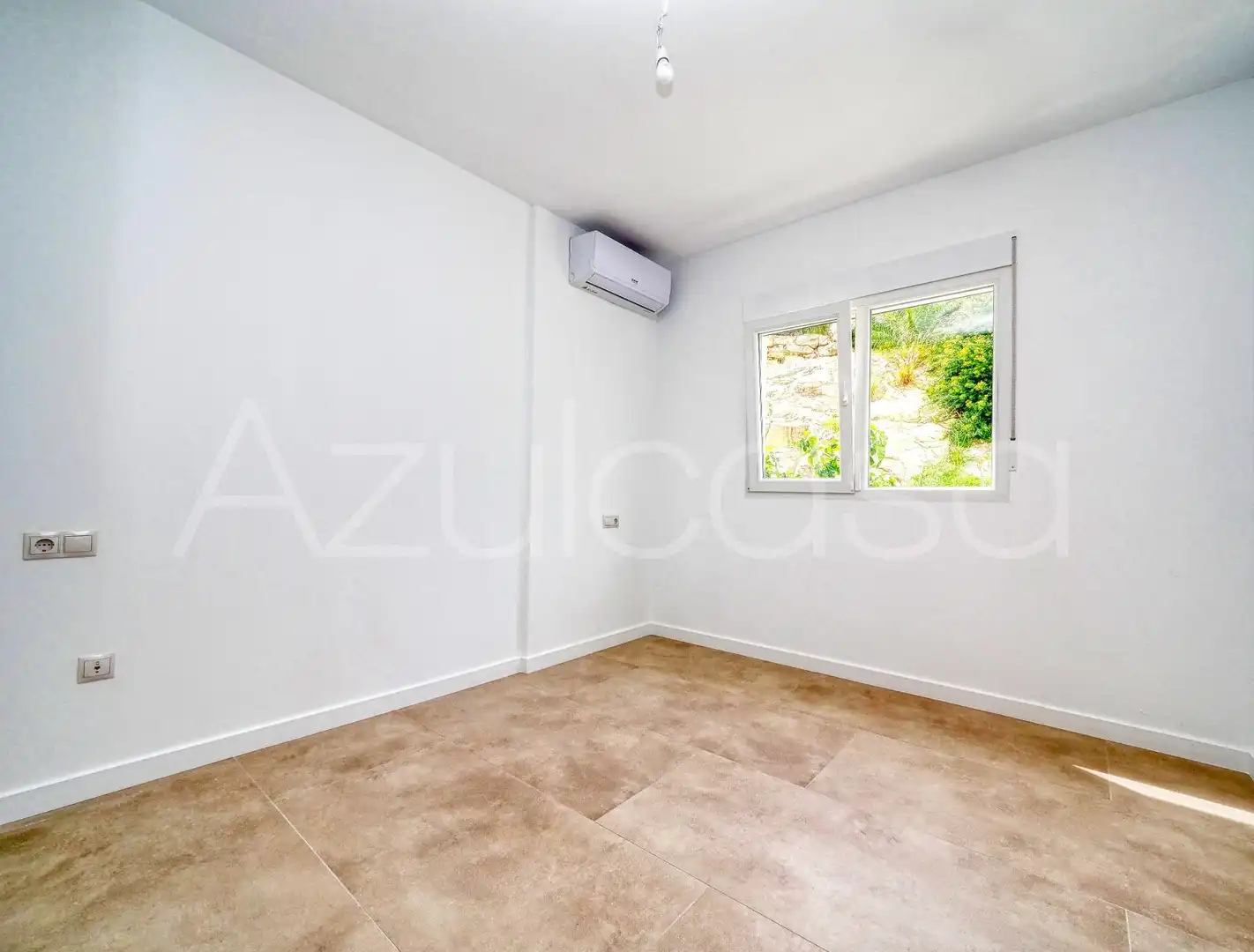 Detached homes for sale in El Campello  with Air Conditioner, Terrace and Alarm
