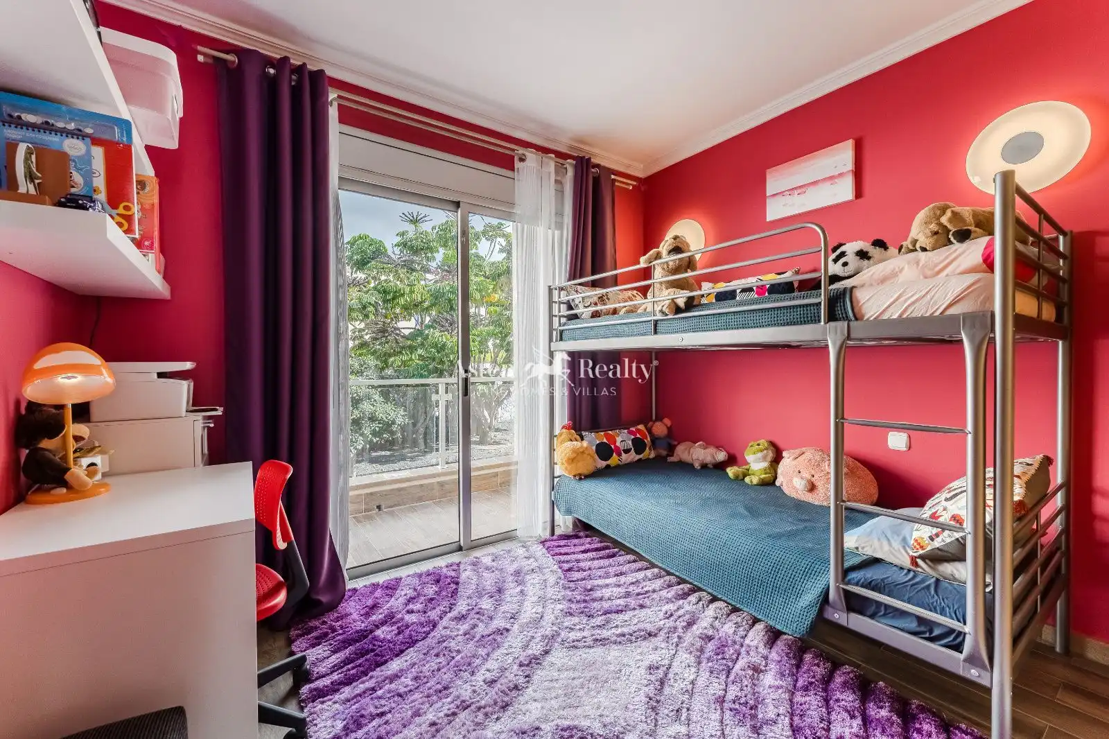 Schlafzimmer von Einfamilien-Reihenhaus zum Verkauf in Santiago del Teide mit Privatgarten, Terrasse und Abstellraum