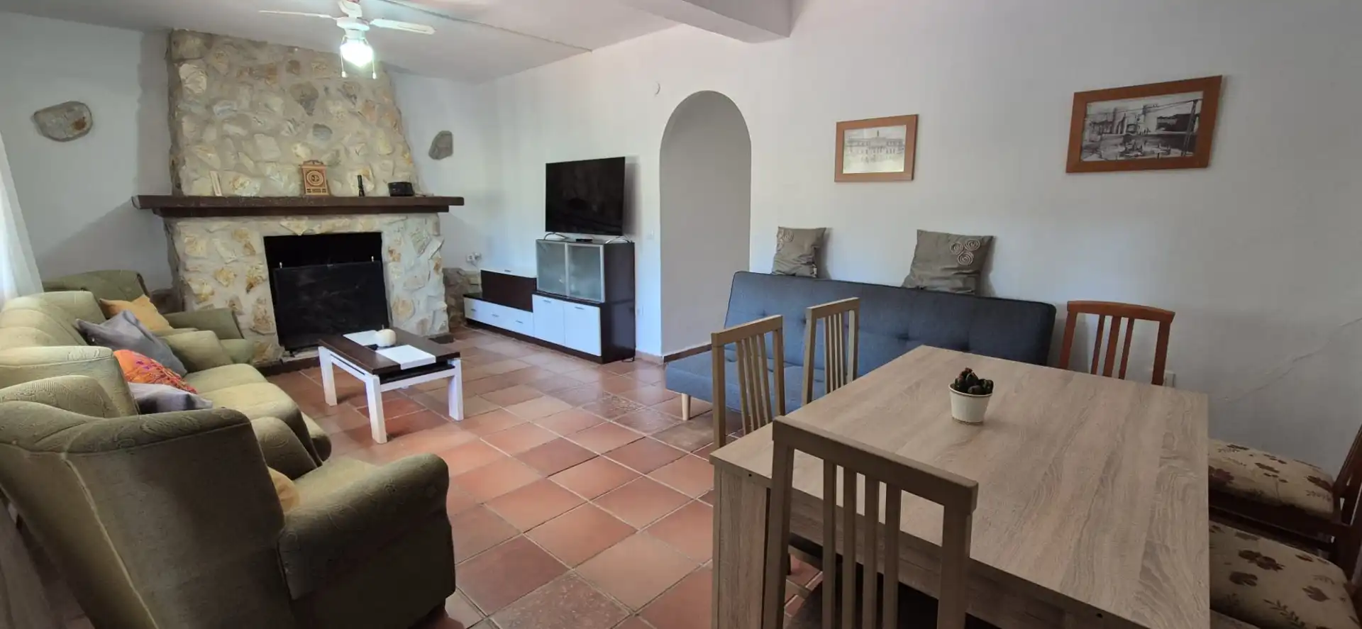 Living room of Houses for sale in Badajoz  with Private garden, Terrace and Storage room