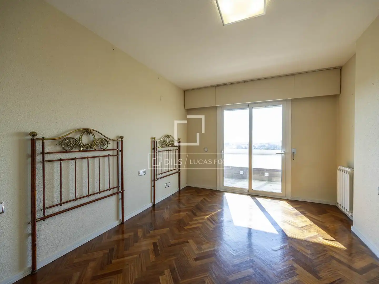 Habitación de Piso en venta en Valencia con Aire acondicionado, Calefacción y Terraza