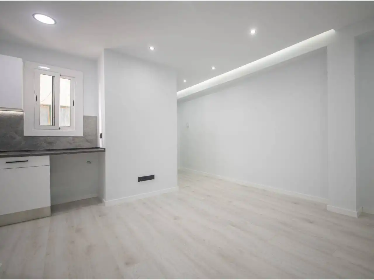 Piso en venta en Sant Joan Despí con Aire acondicionado, Calefacción y Parquet