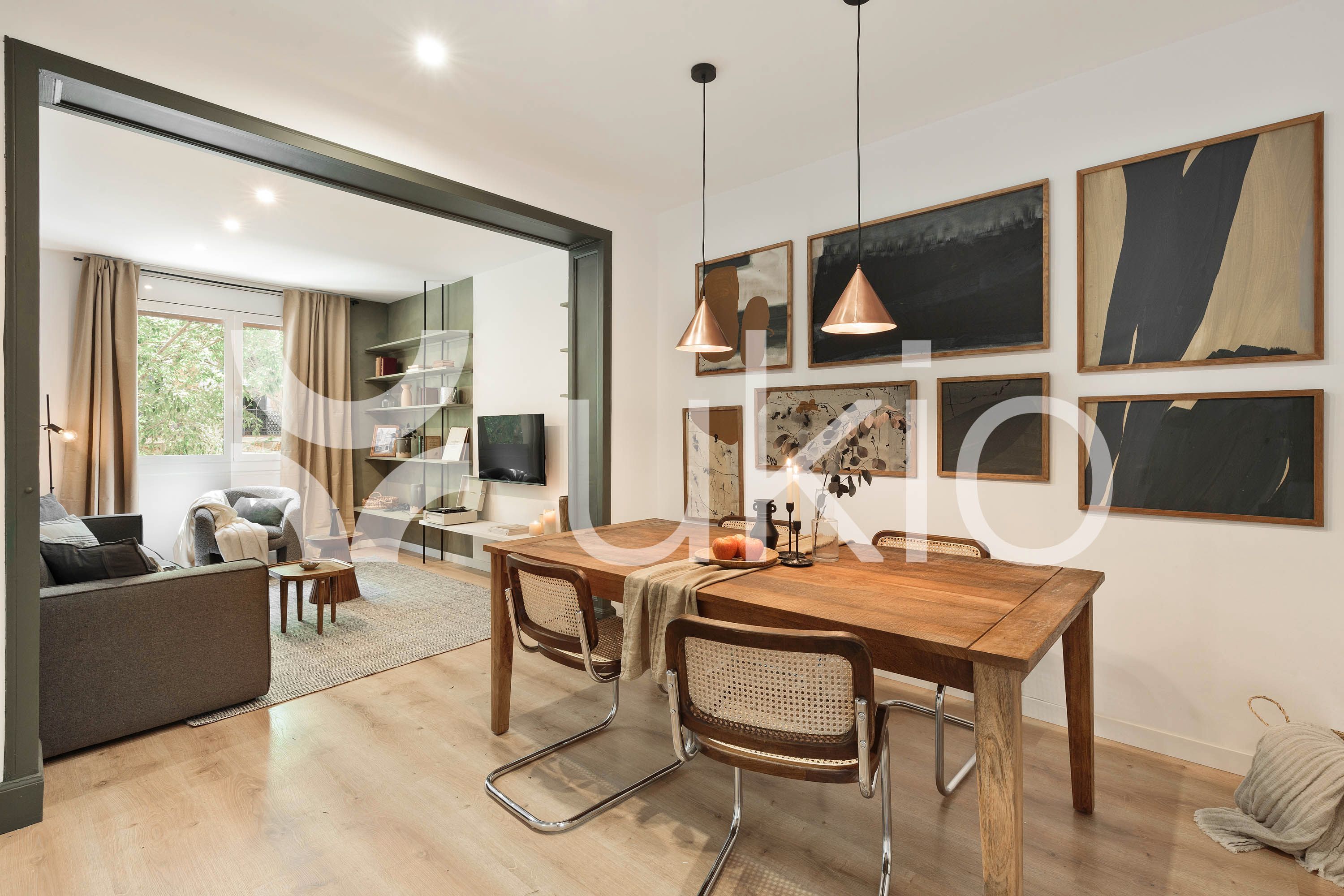 Sala de estar de Apartamento de alquiler en  Barcelona Capital con Aire acondicionado, Calefacción y Terraza