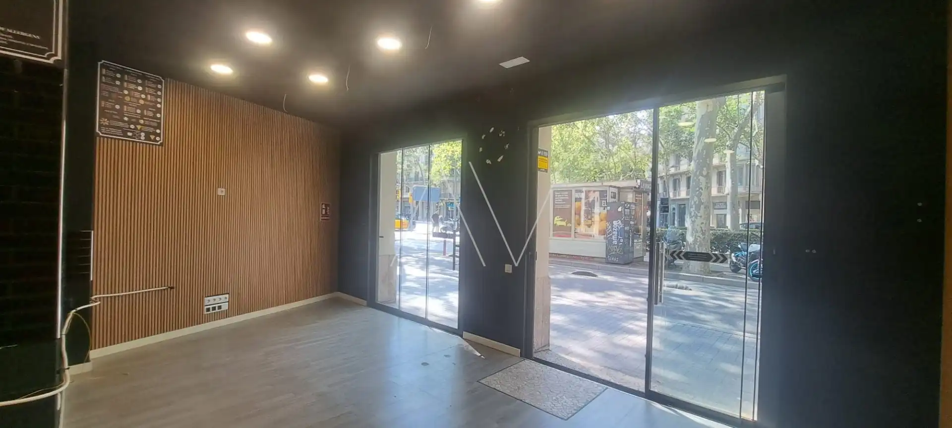 Local commercial à louer à CORTS CATALANES (Barcelona), imagen 7